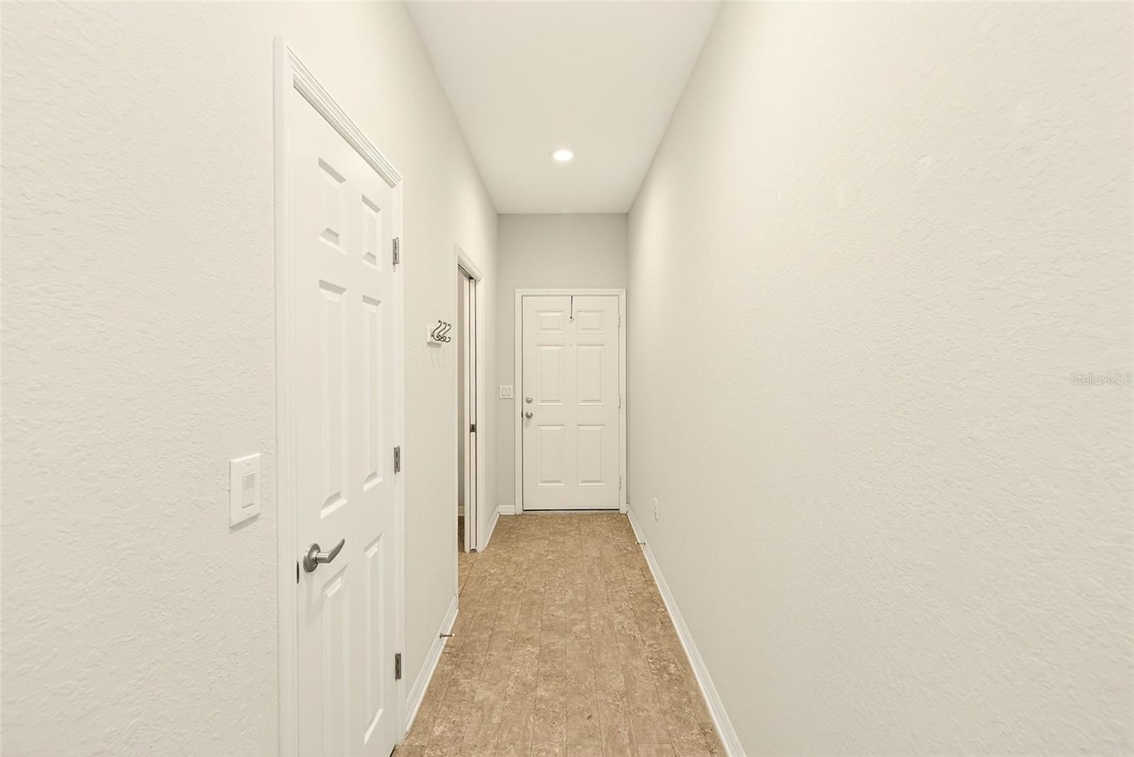 4680 VIGNETTE WAY — photo 2