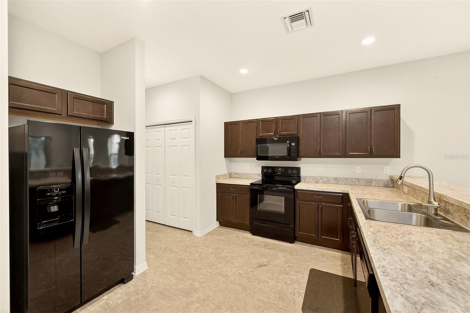 4680 VIGNETTE WAY — photo 6
