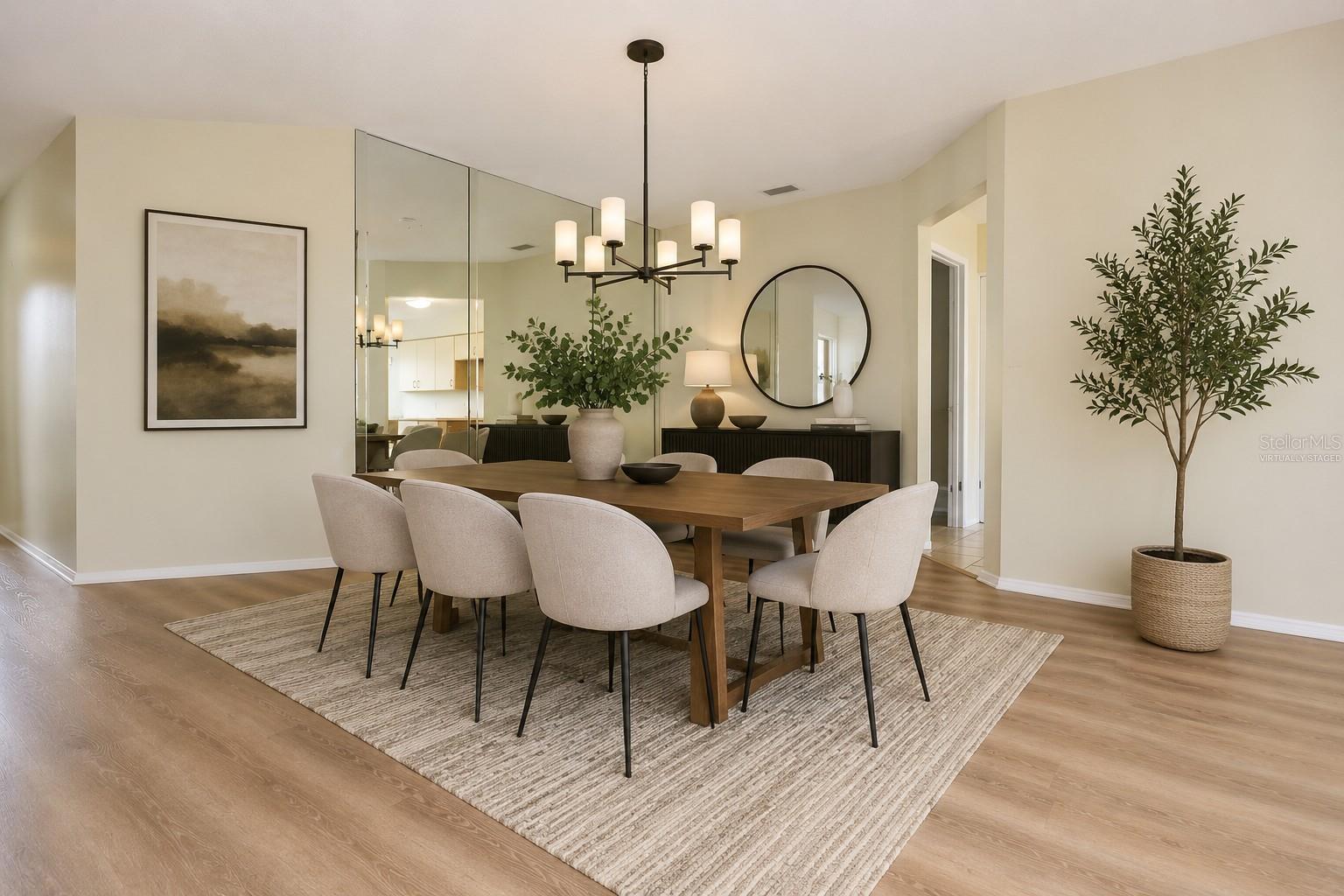 9027 WARWICK LN — photo 8