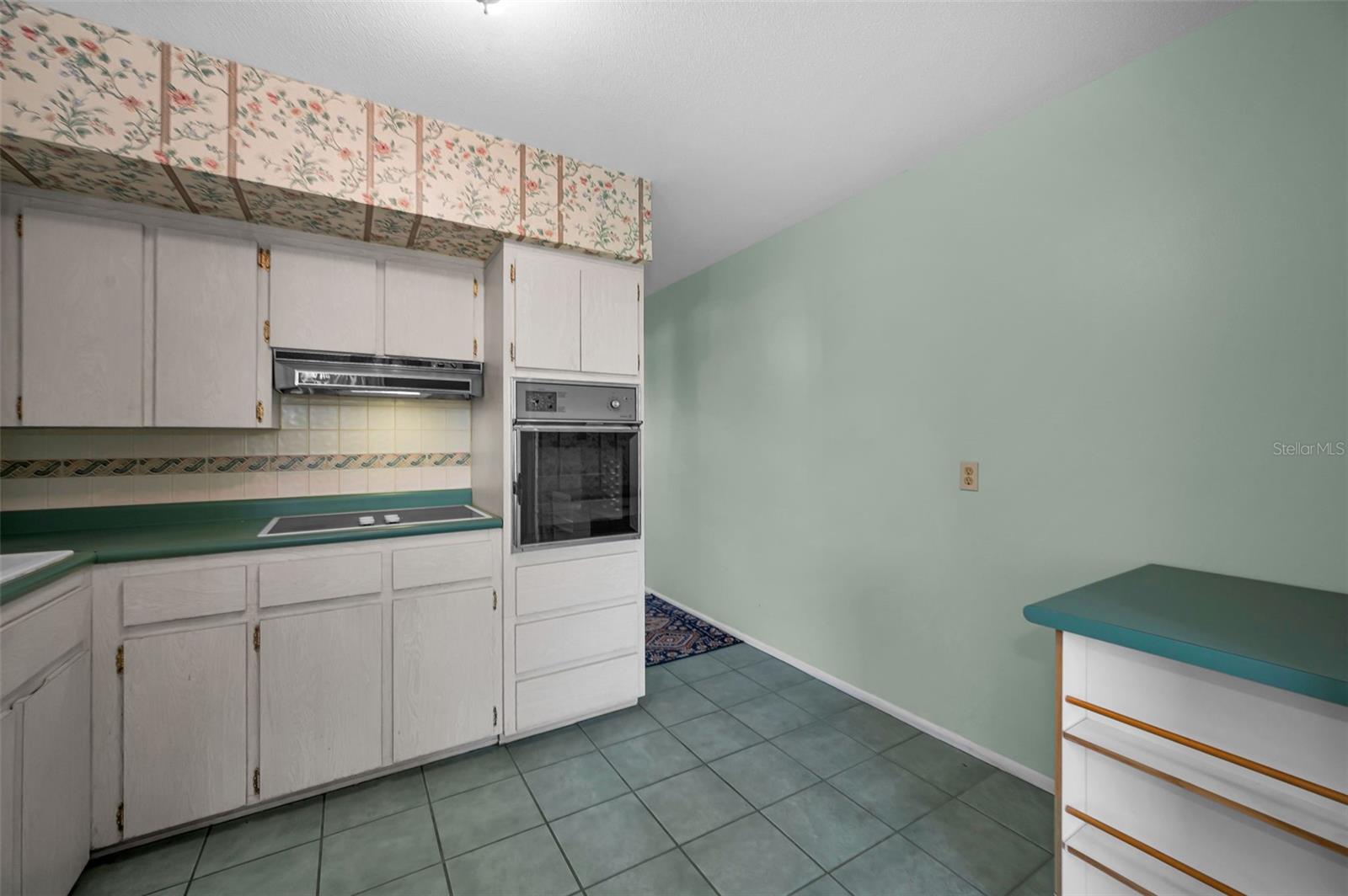2072 AUSTRALIA WAY W #32 — photo 17