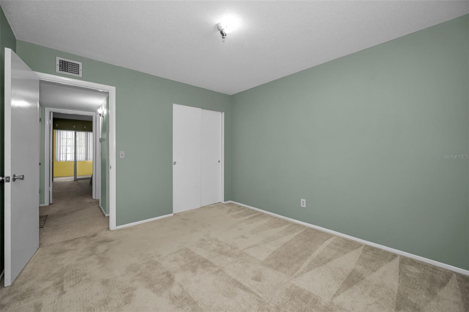 2072 AUSTRALIA WAY W #32 — photo 32