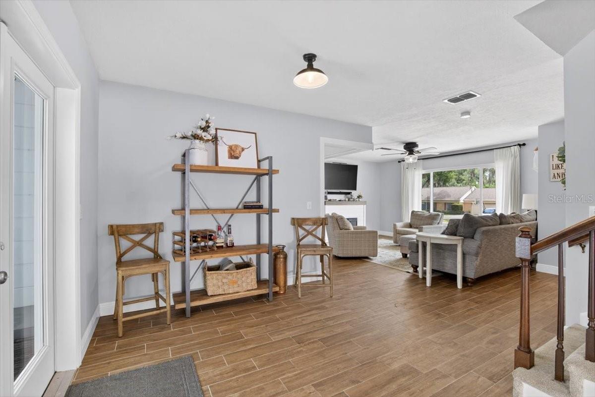 115 W BRENTRIDGE DR — photo 14