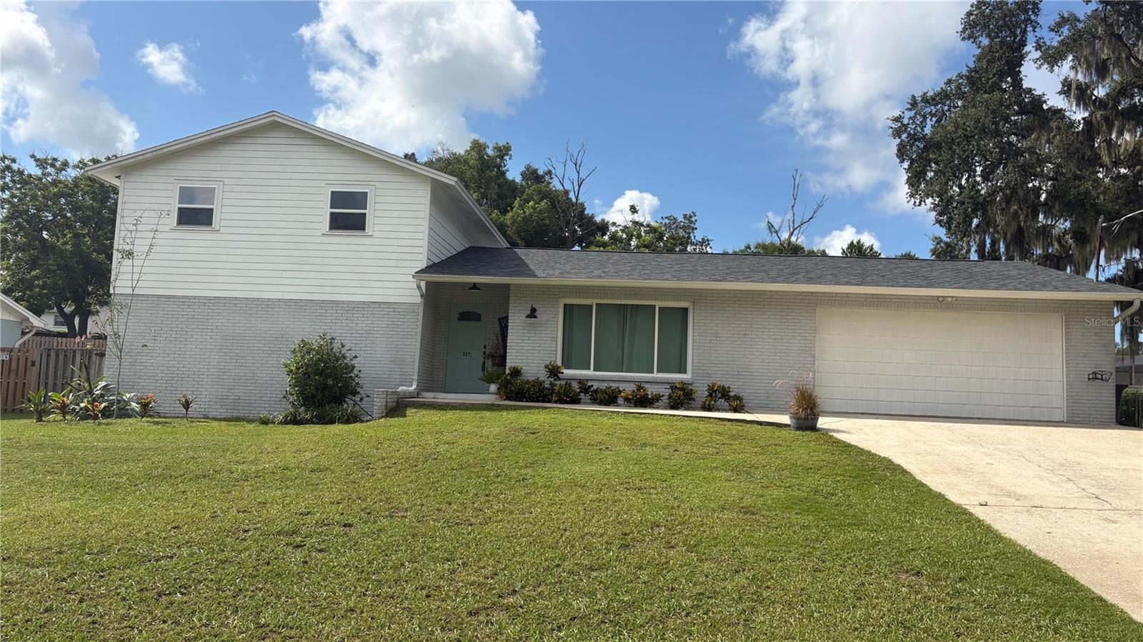 115 W BRENTRIDGE DR — photo 2