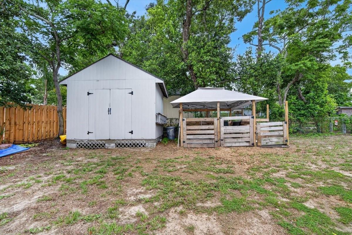 115 W BRENTRIDGE DR — photo 44