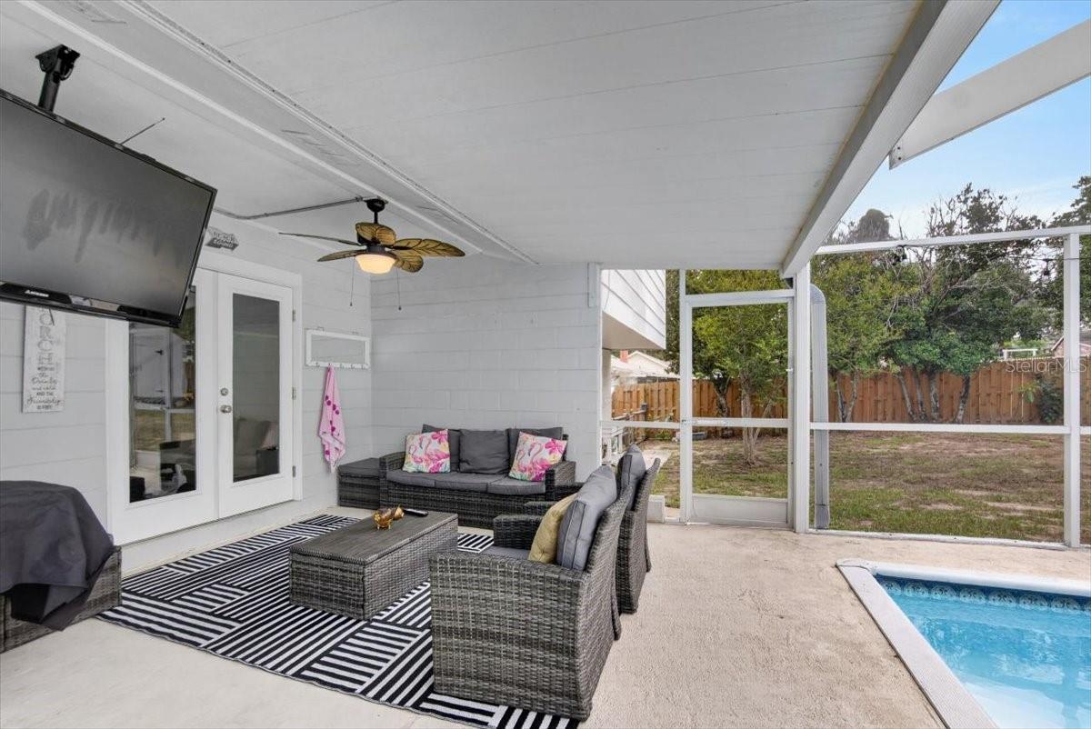 115 W BRENTRIDGE DR — photo 41
