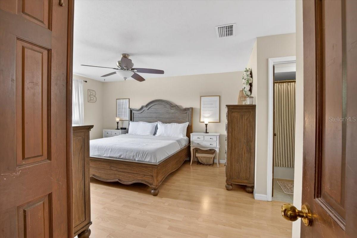 115 W BRENTRIDGE DR — photo 26