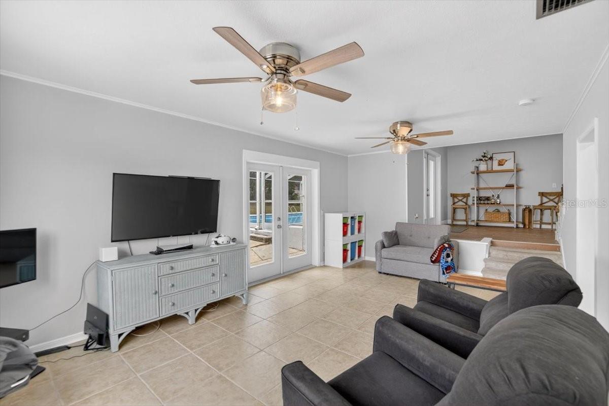 115 W BRENTRIDGE DR — photo 10