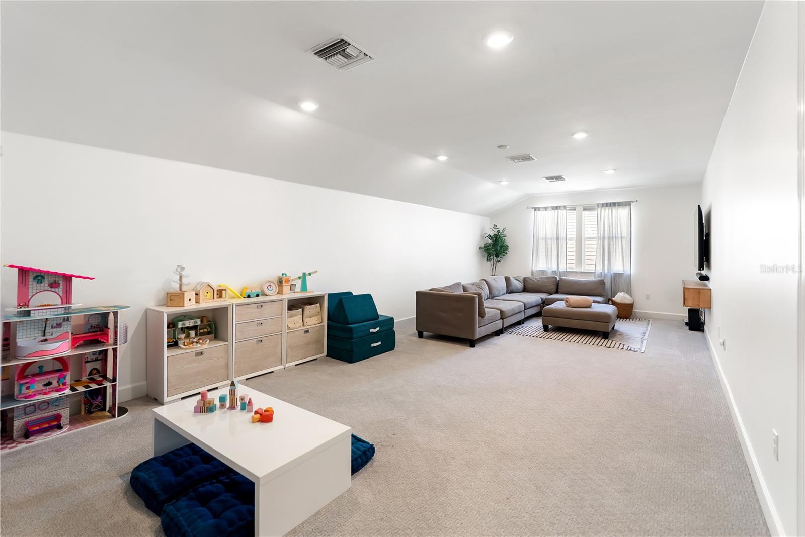 12215 PORTSMOUTH TER — photo 28
