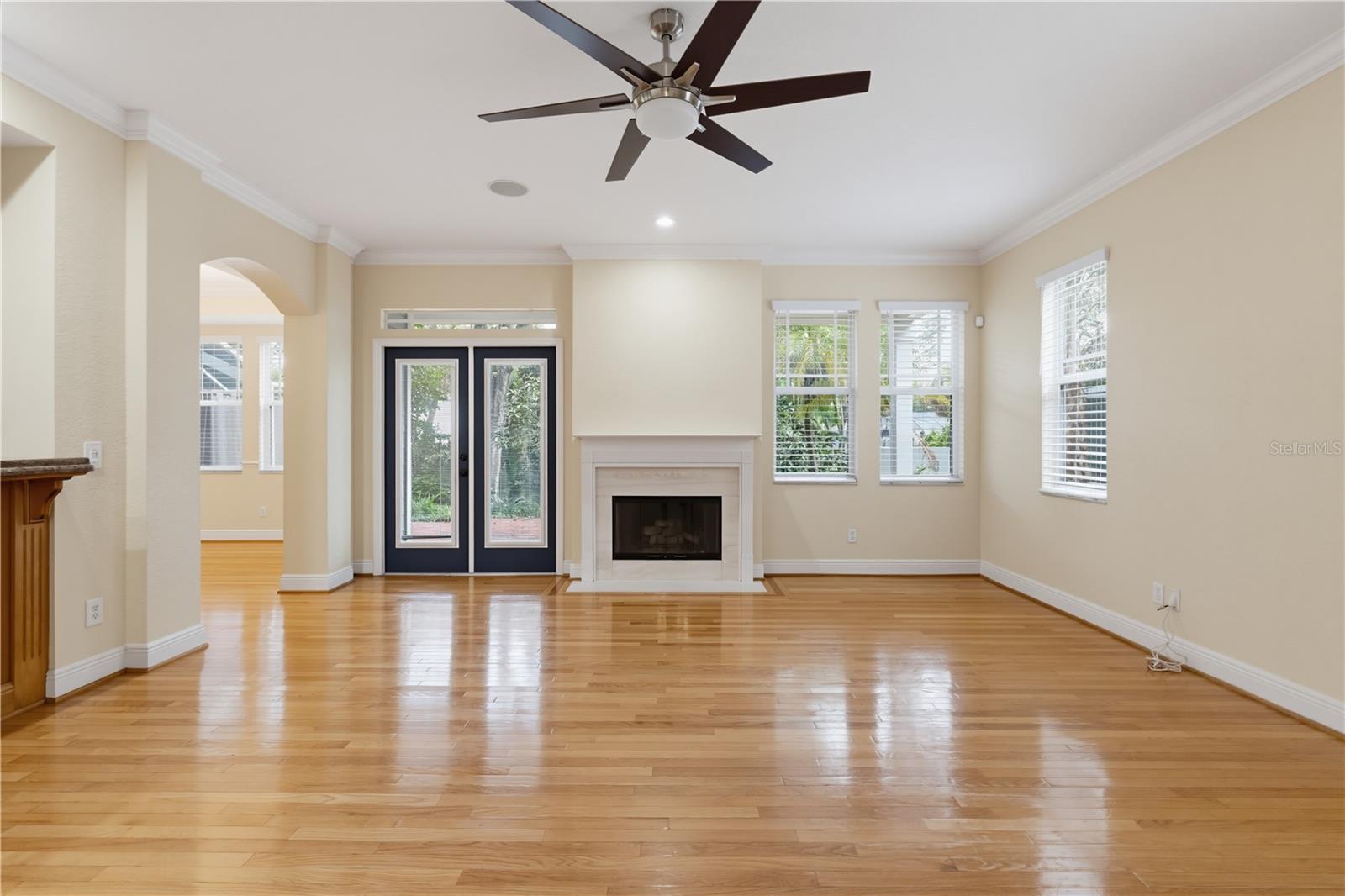 2889 BAYSHORE TRAILS DR — photo 4