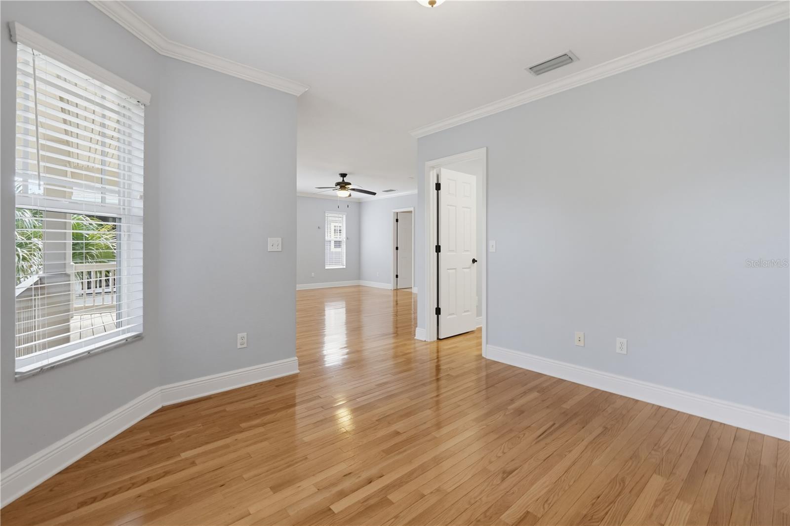 2889 BAYSHORE TRAILS DR — photo 39