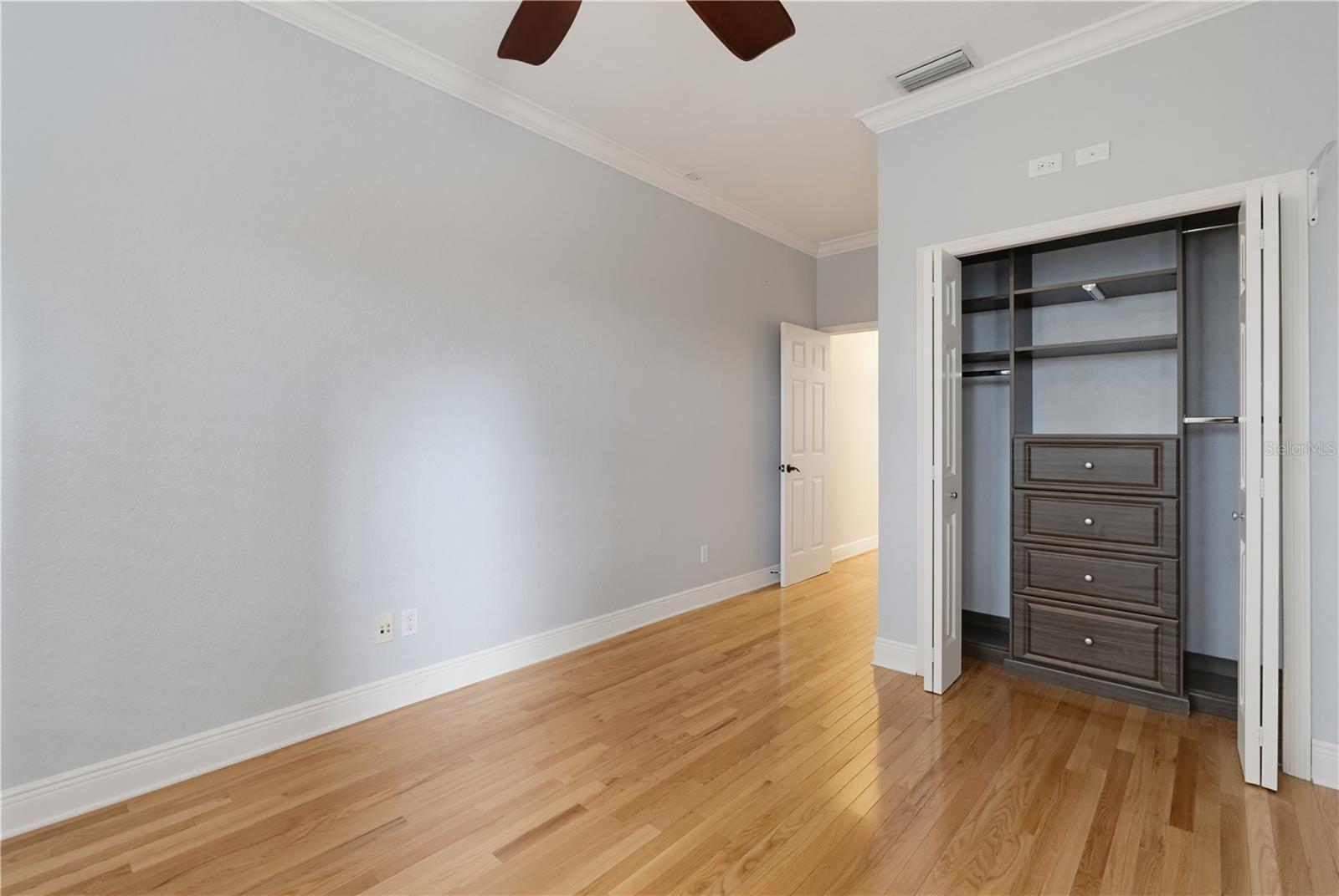 2889 BAYSHORE TRAILS DR — photo 28