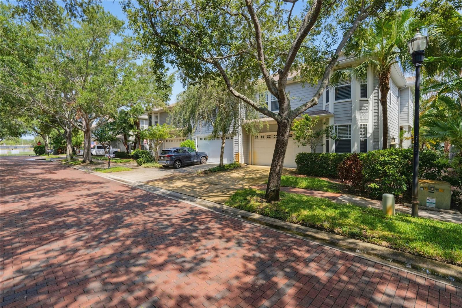 2889 BAYSHORE TRAILS DR — photo 83