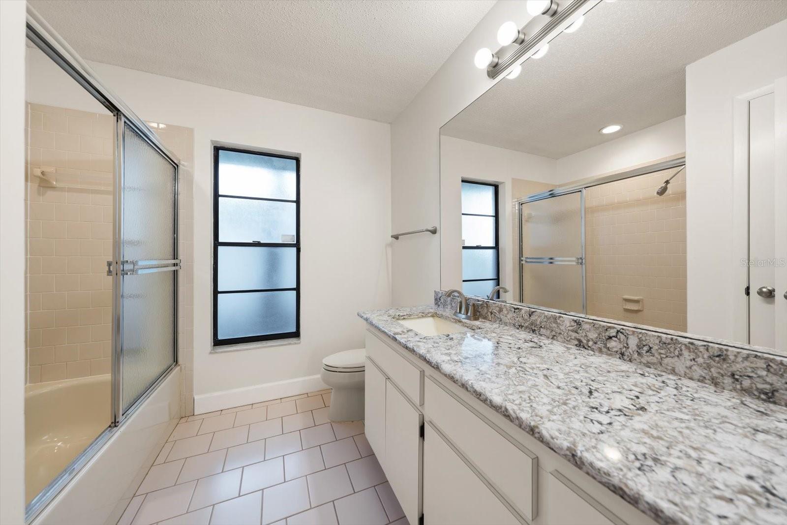 3408 CULLENDALE DR — photo 18