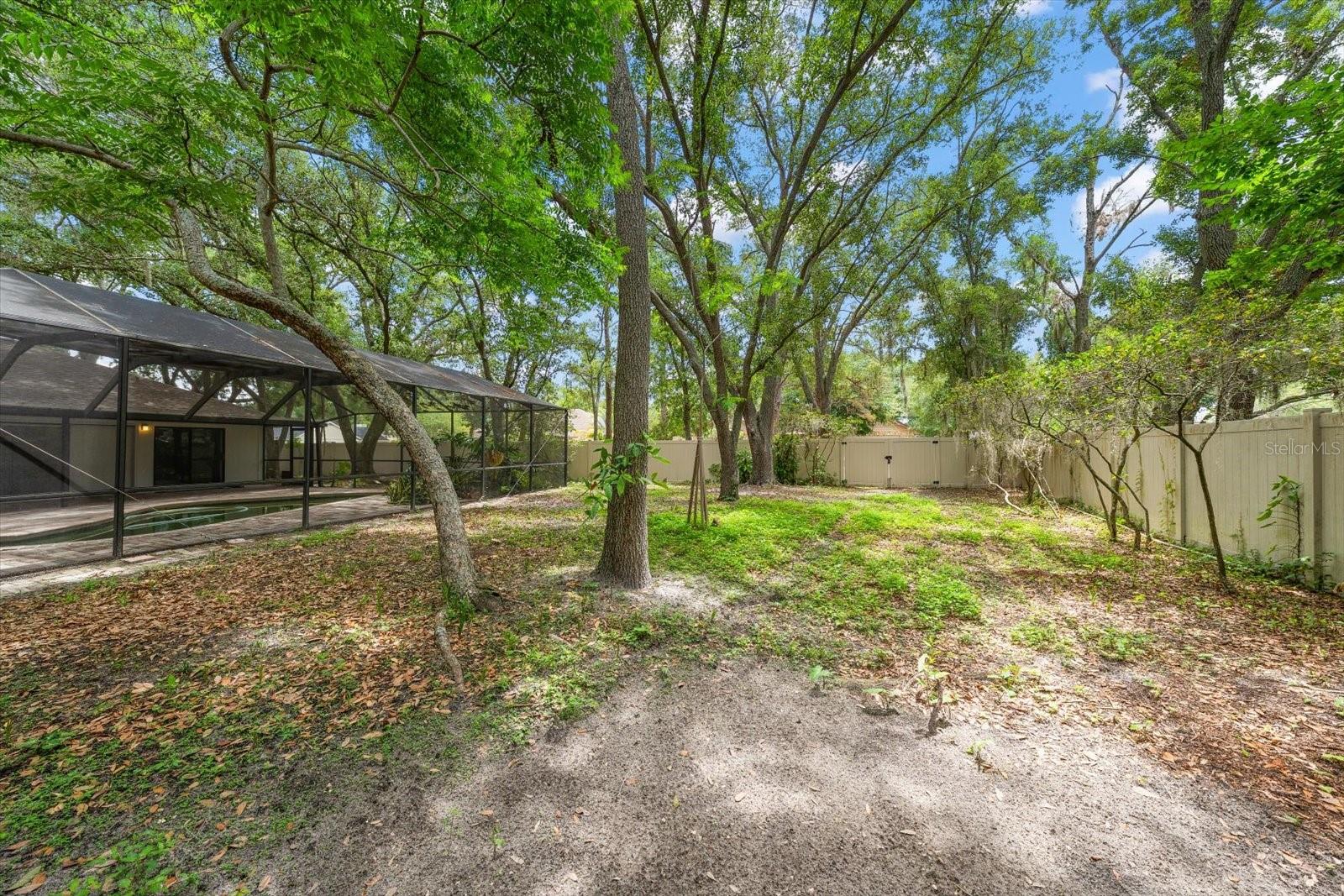 3408 CULLENDALE DR — photo 34