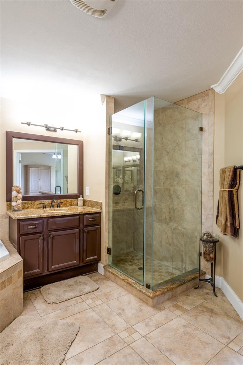 10755 NORTHRIDGE CT — photo 31