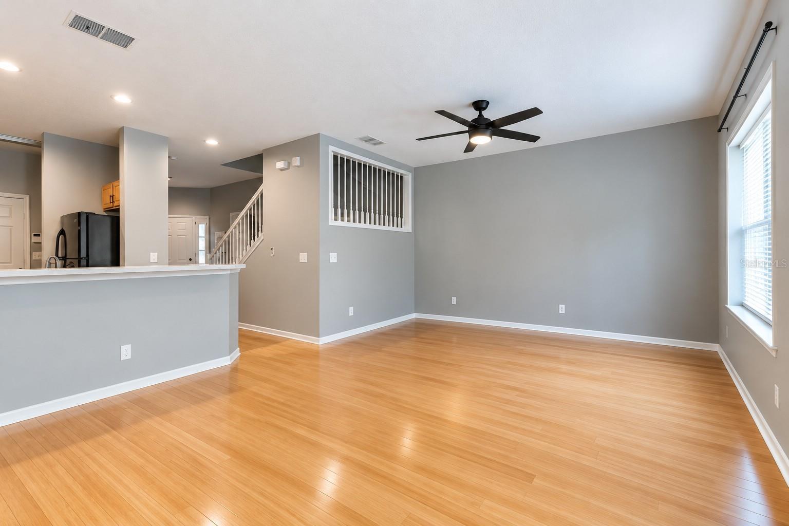 8116 STONE PATH WAY — photo 8