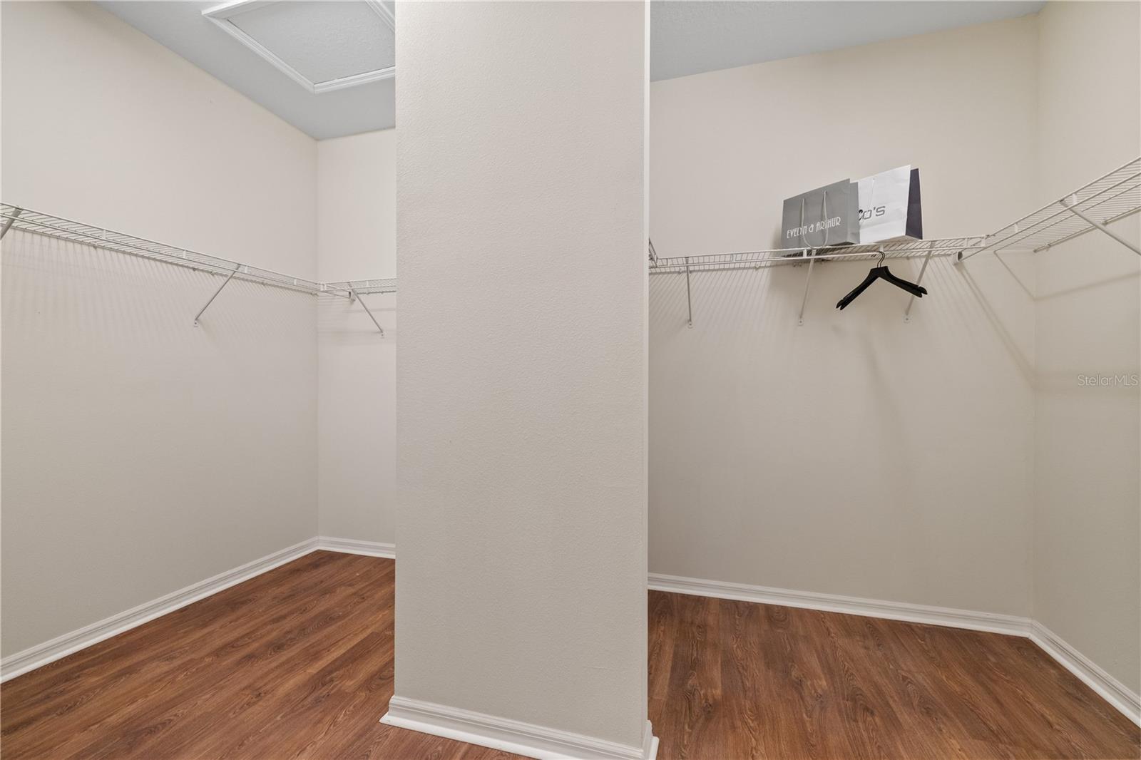 11608 DUBLIN GRAFTON DR — photo 31