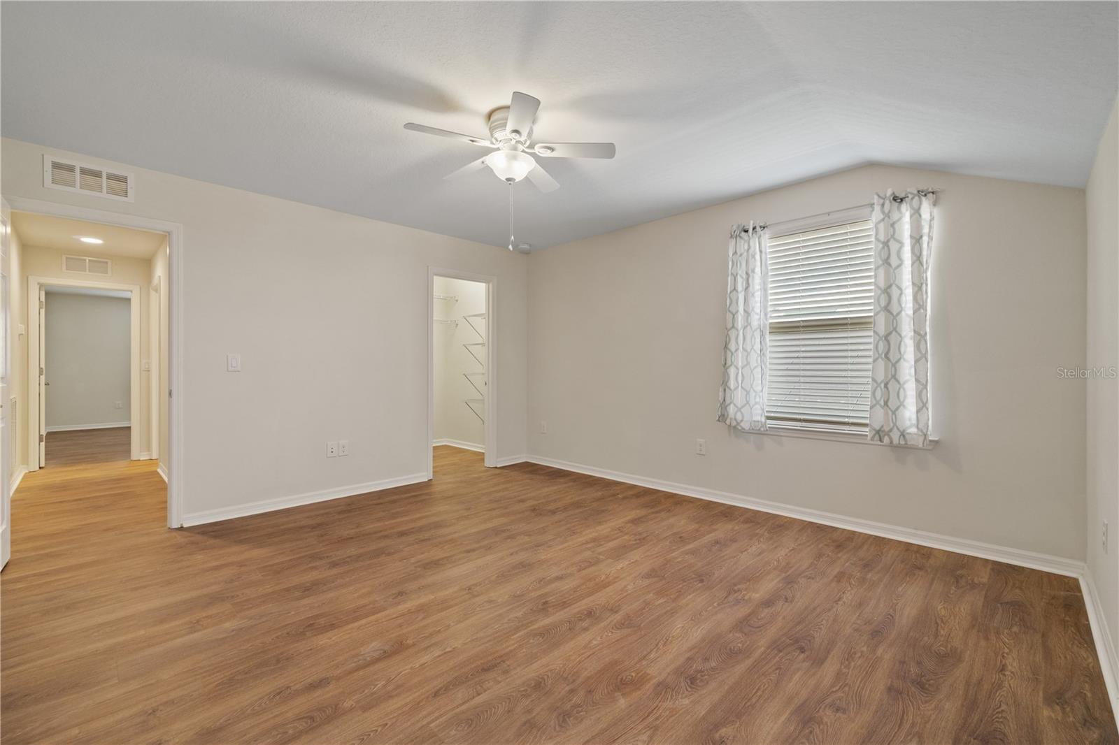 11608 DUBLIN GRAFTON DR — photo 35