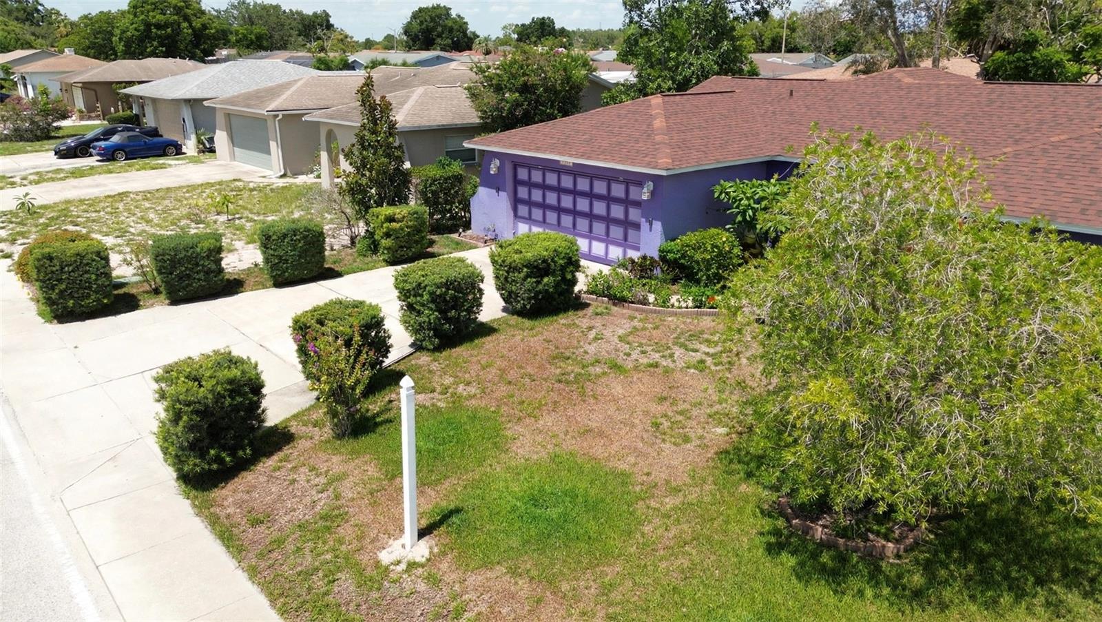 9836 MOREHEAD LN — photo 3