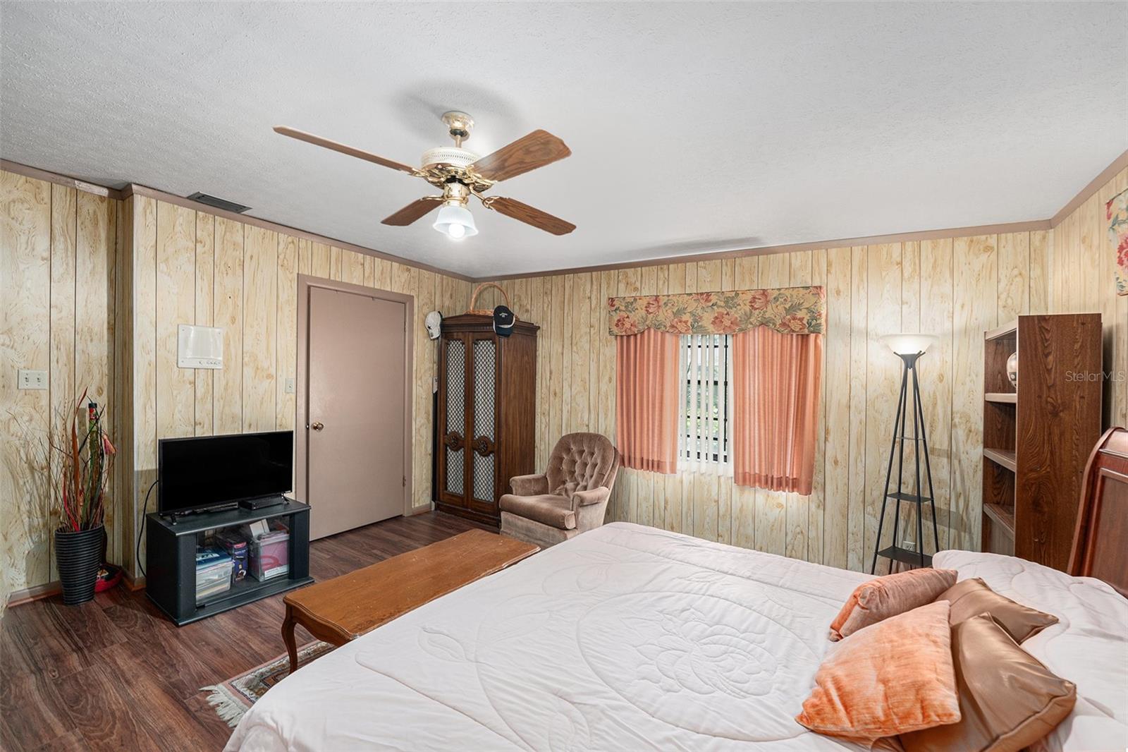 5105 N 45TH ST — photo 35