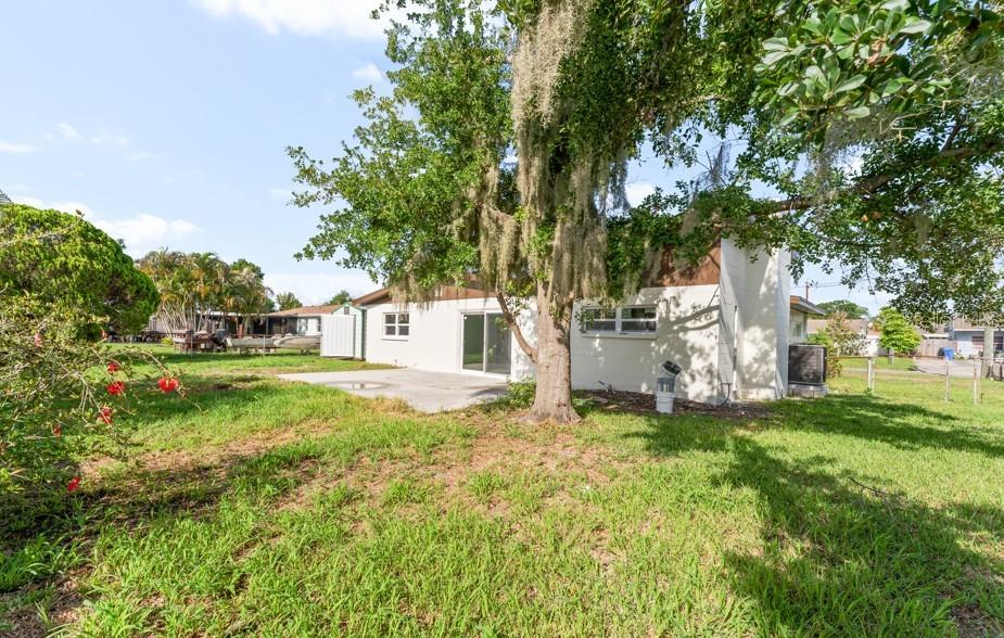6221 FLORIDA CIR E — photo 32