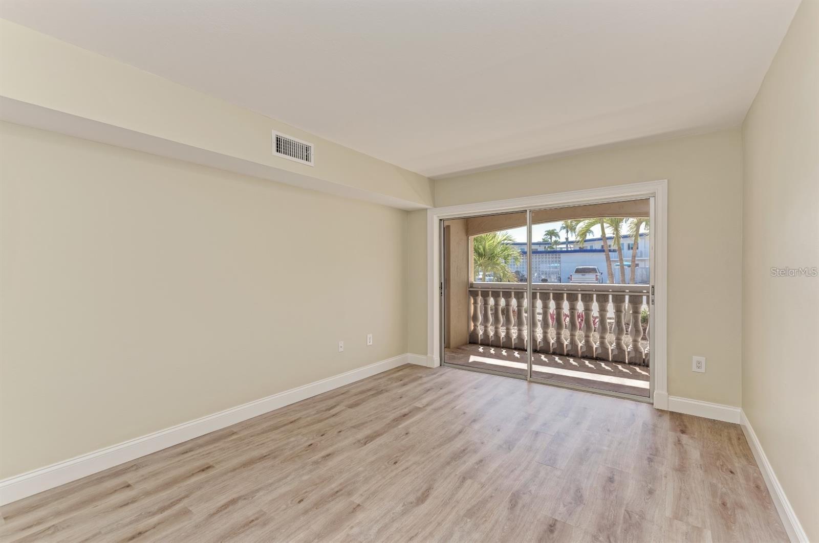 129 TYLER DR #101 — photo 17