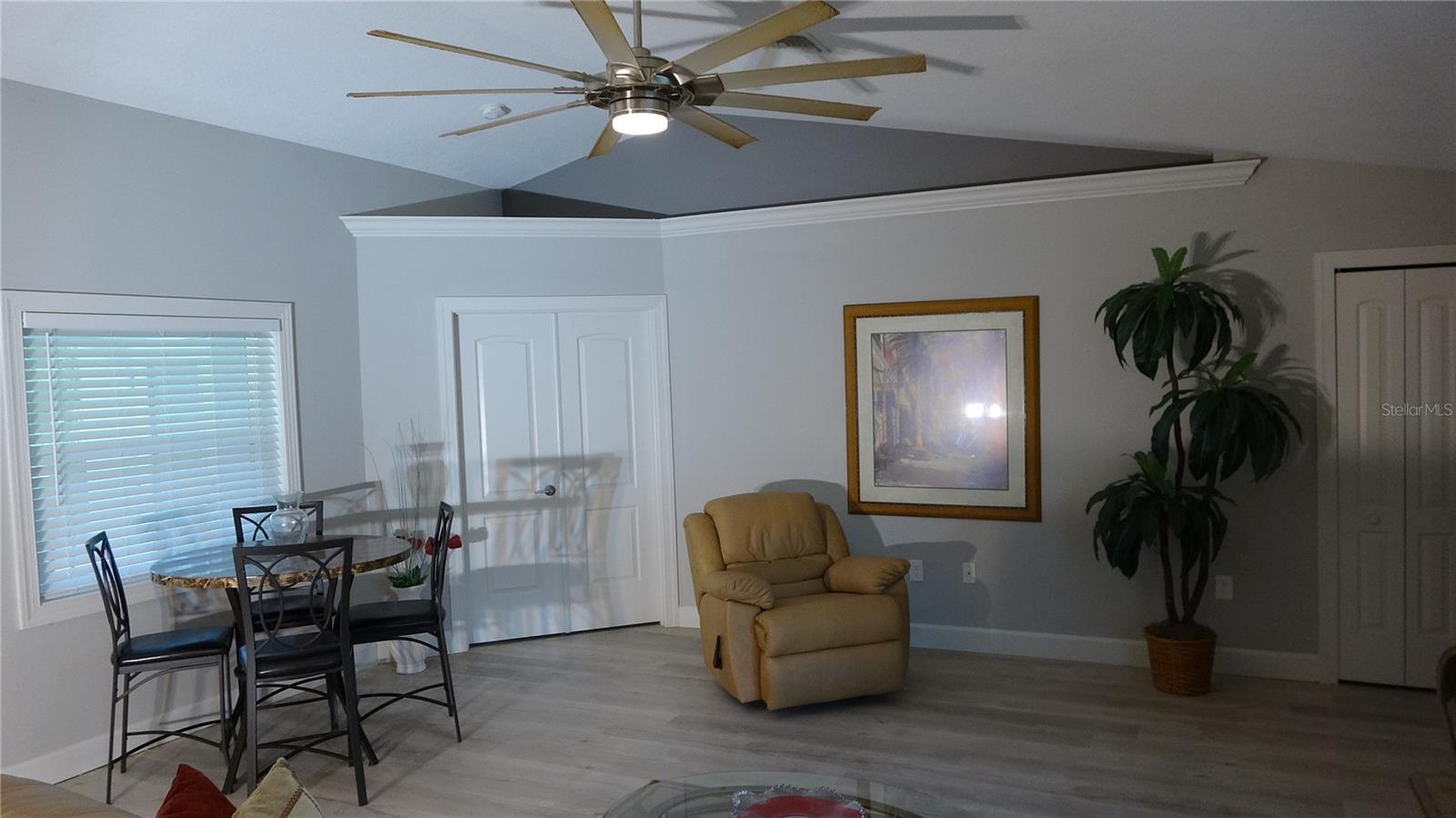 Home in NORTH PORT — photo 4
