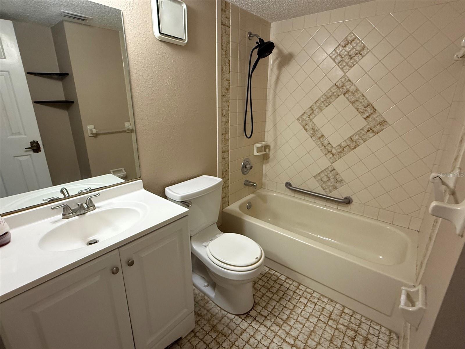8621 SHADBLOW CT #4 — photo 12
