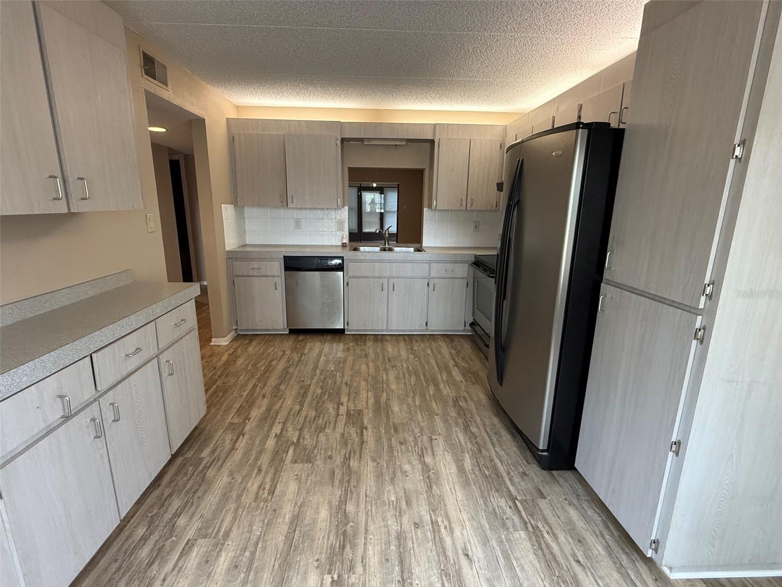 8621 SHADBLOW CT #4 — photo 5