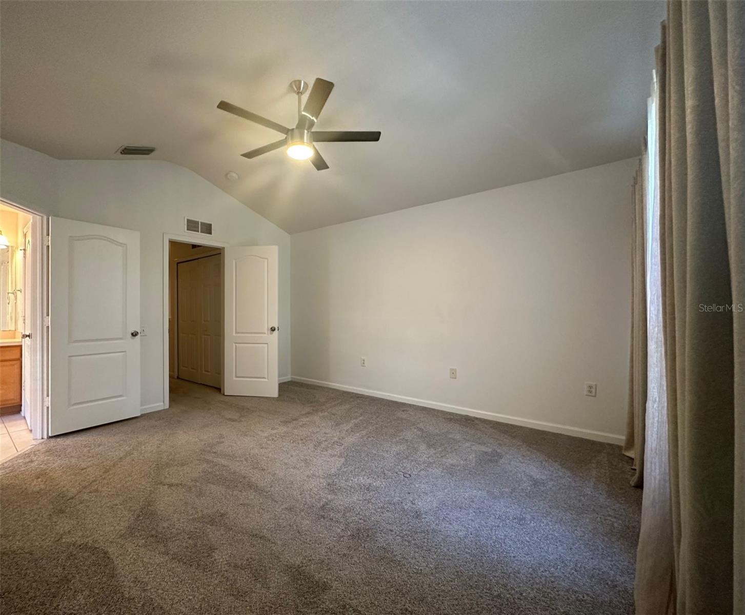 Home in BRADENTON — photo 13