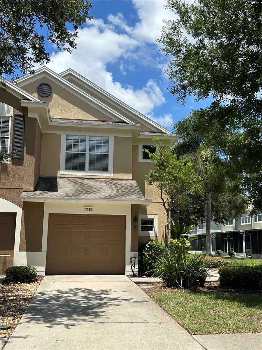 Home in BRADENTON — photo 2