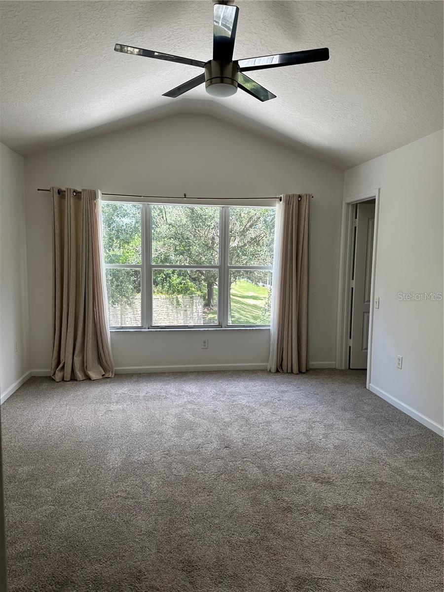 Home in BRADENTON — photo 12