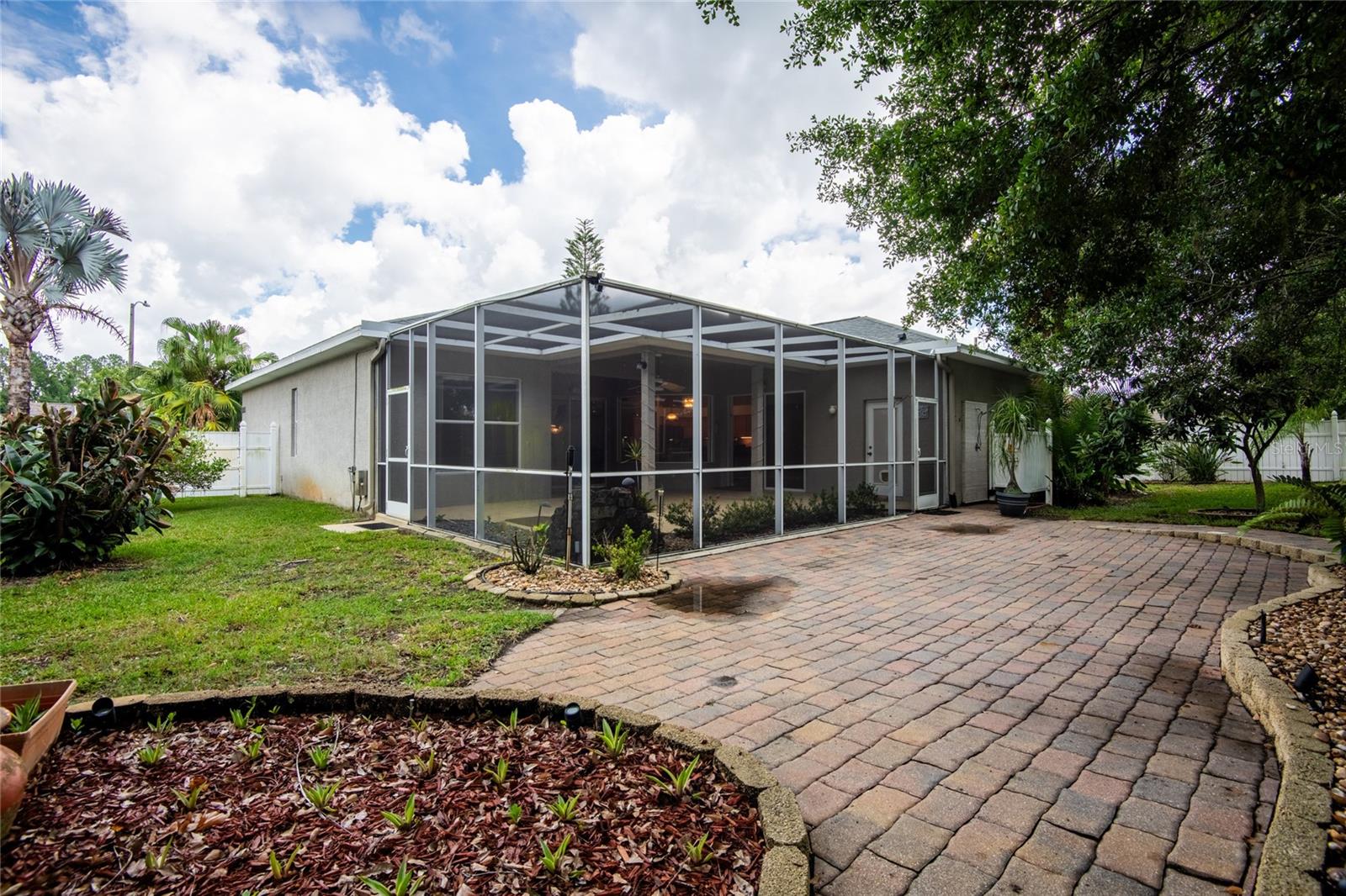 21629 SILVER BAY PL — photo 35