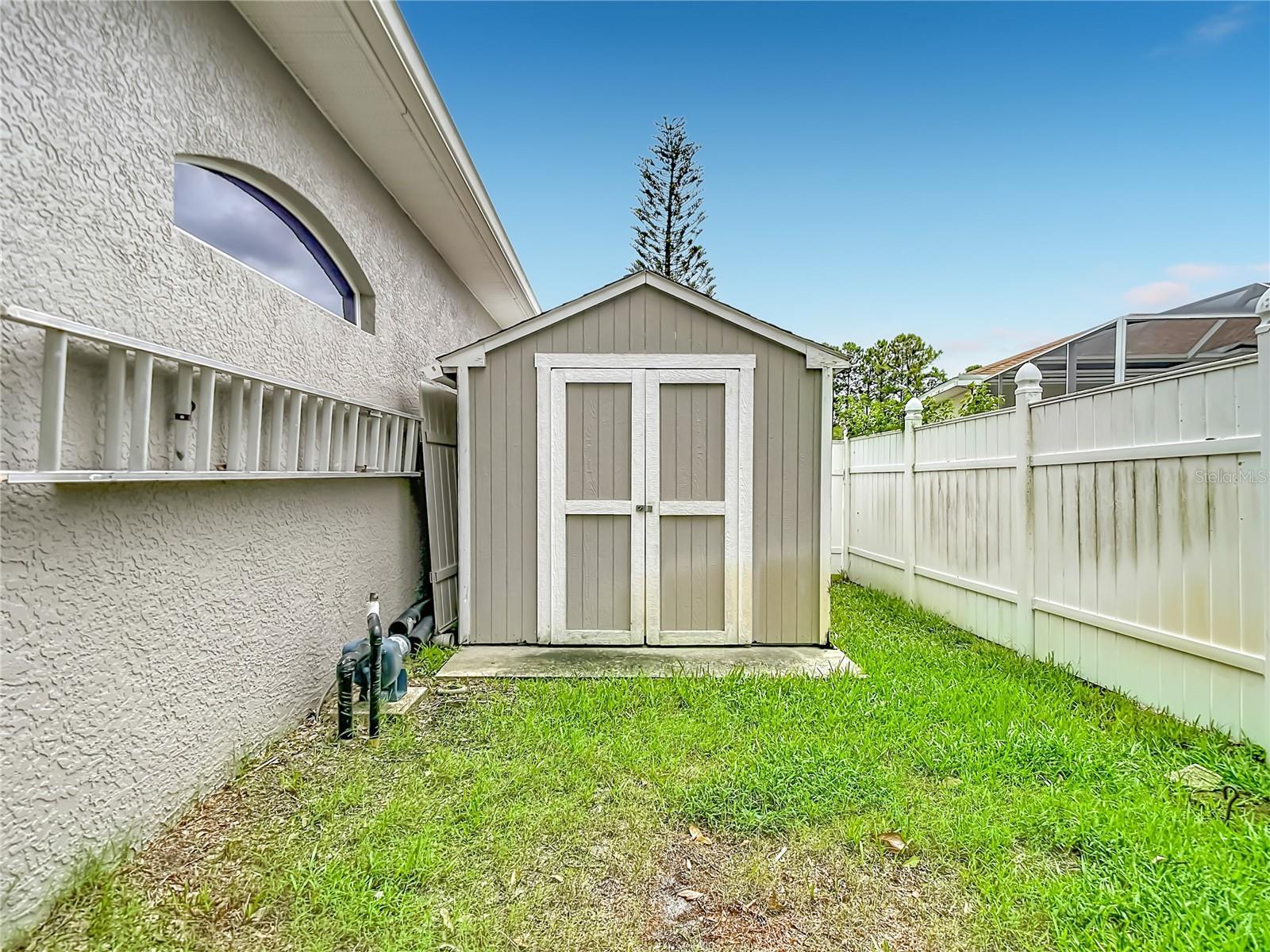 21629 SILVER BAY PL — photo 41