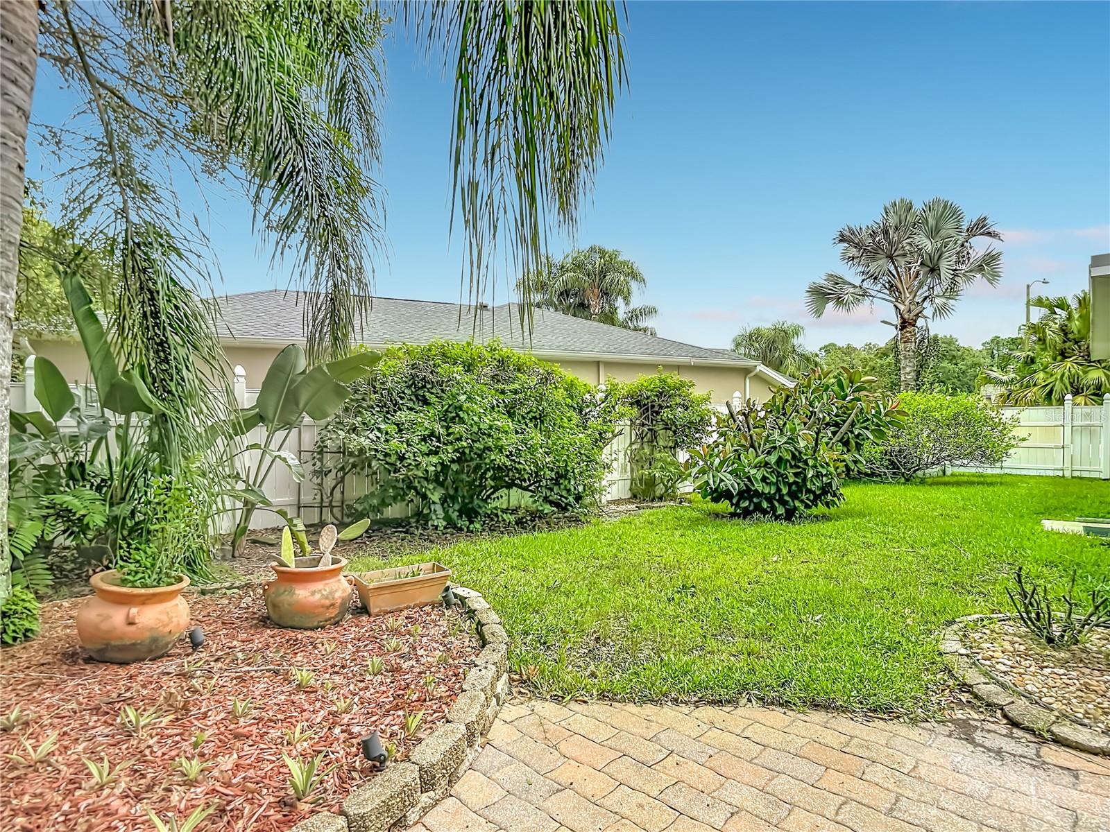 21629 SILVER BAY PL — photo 39