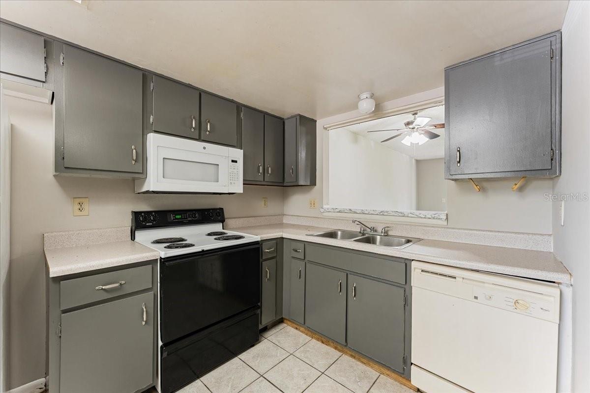 6332 NEWTOWN CIR #32B5 — photo 6