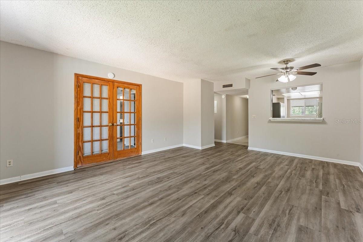6332 NEWTOWN CIR #32B5 — photo 12