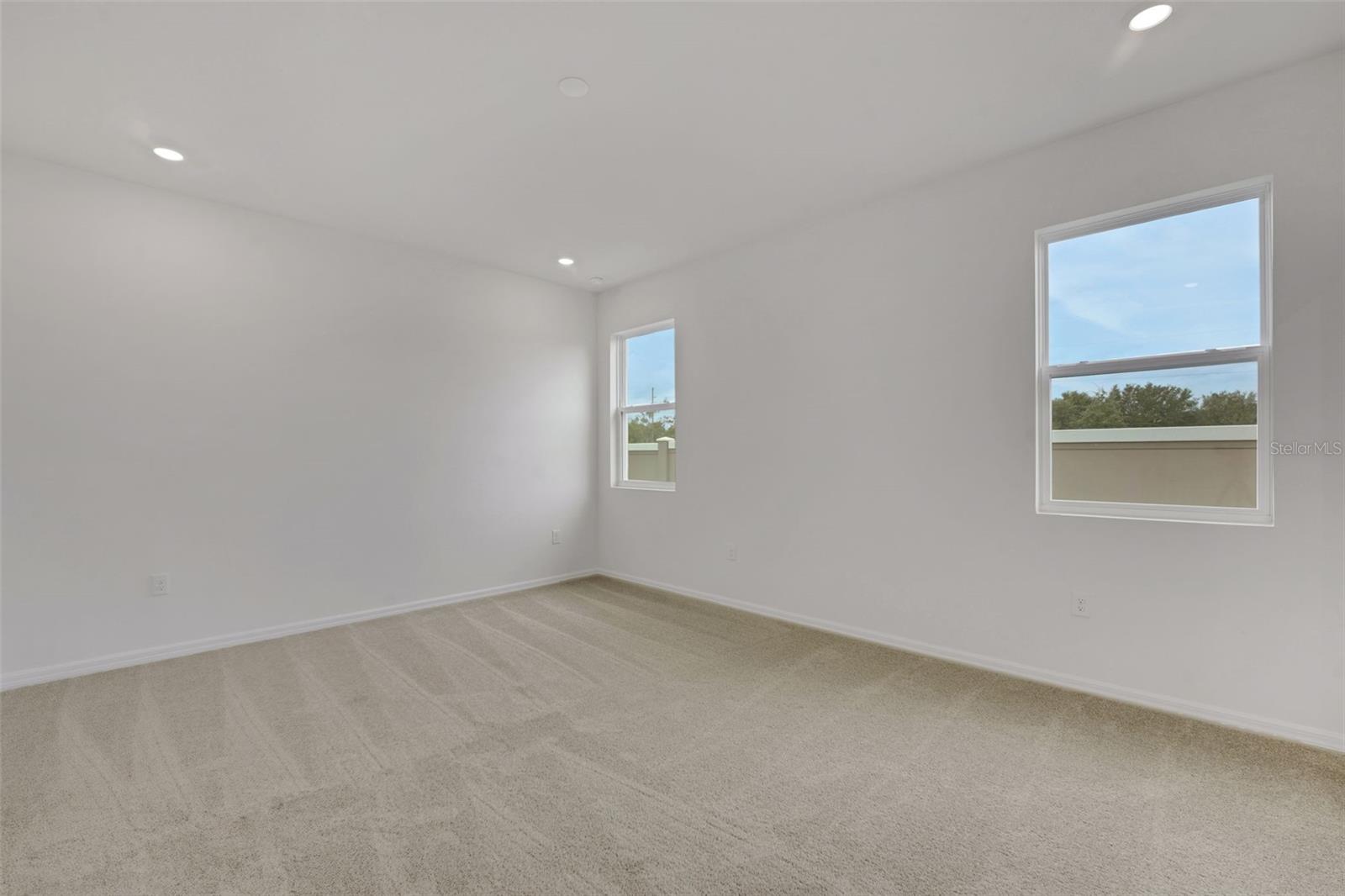 7823 GLEN LILY PL — photo 28