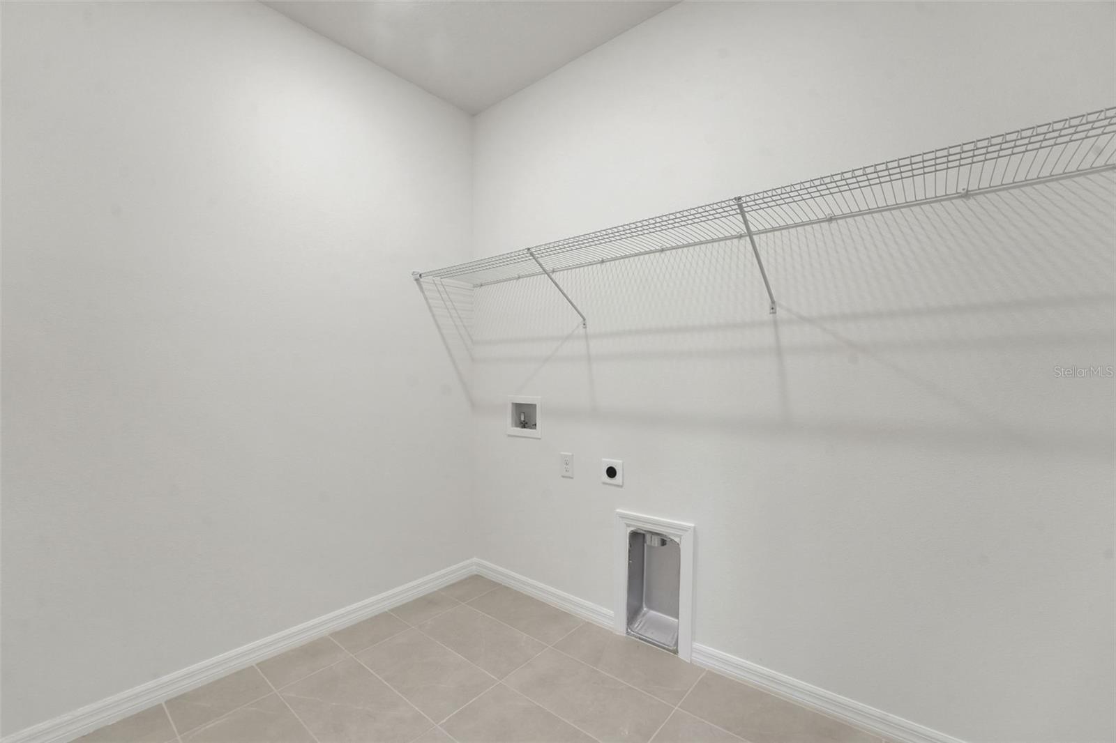 7823 GLEN LILY PL — photo 27