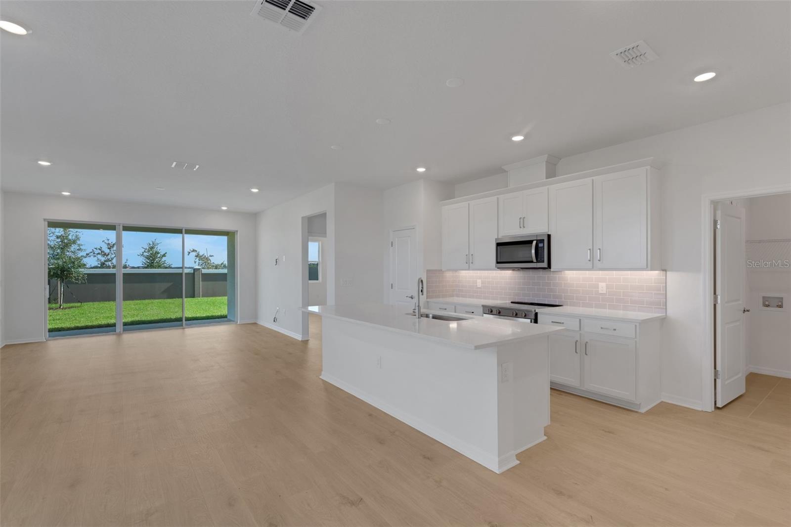 8132 SUNNY POINT TRL — photo 16