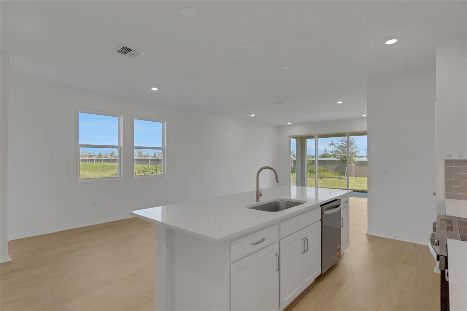 8132 SUNNY POINT TRL — photo 29