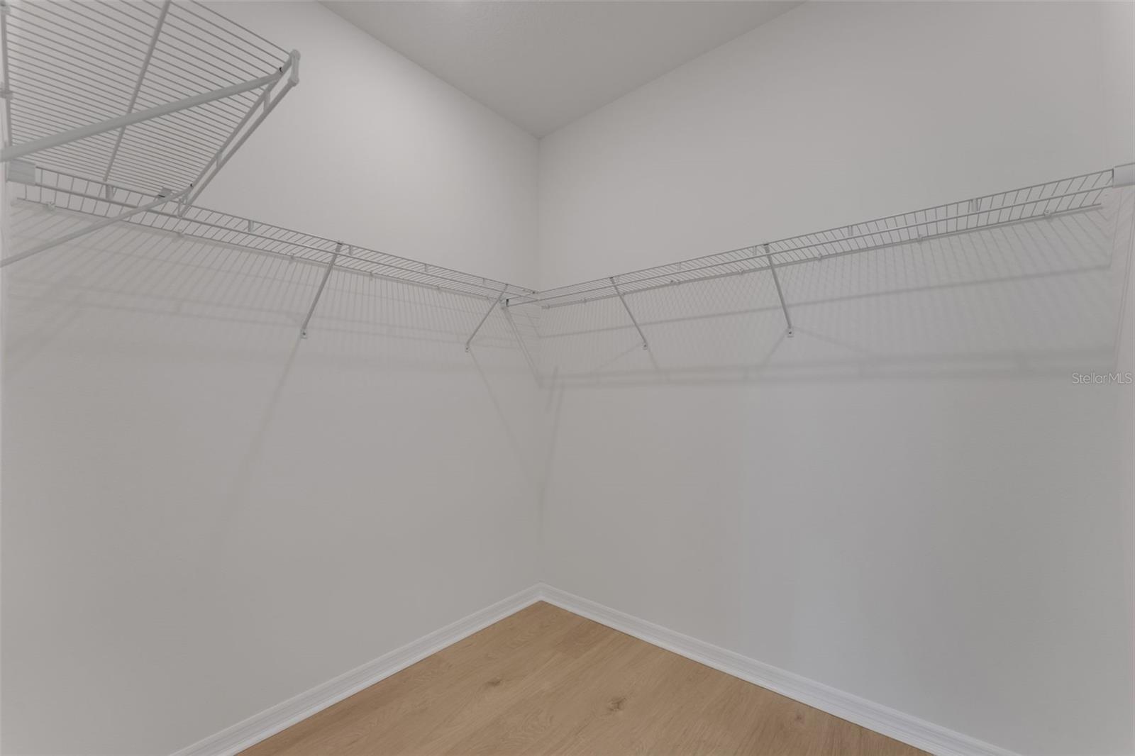 8132 SUNNY POINT TRL — photo 40