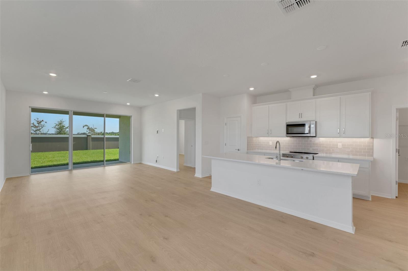 8132 SUNNY POINT TRL — photo 18