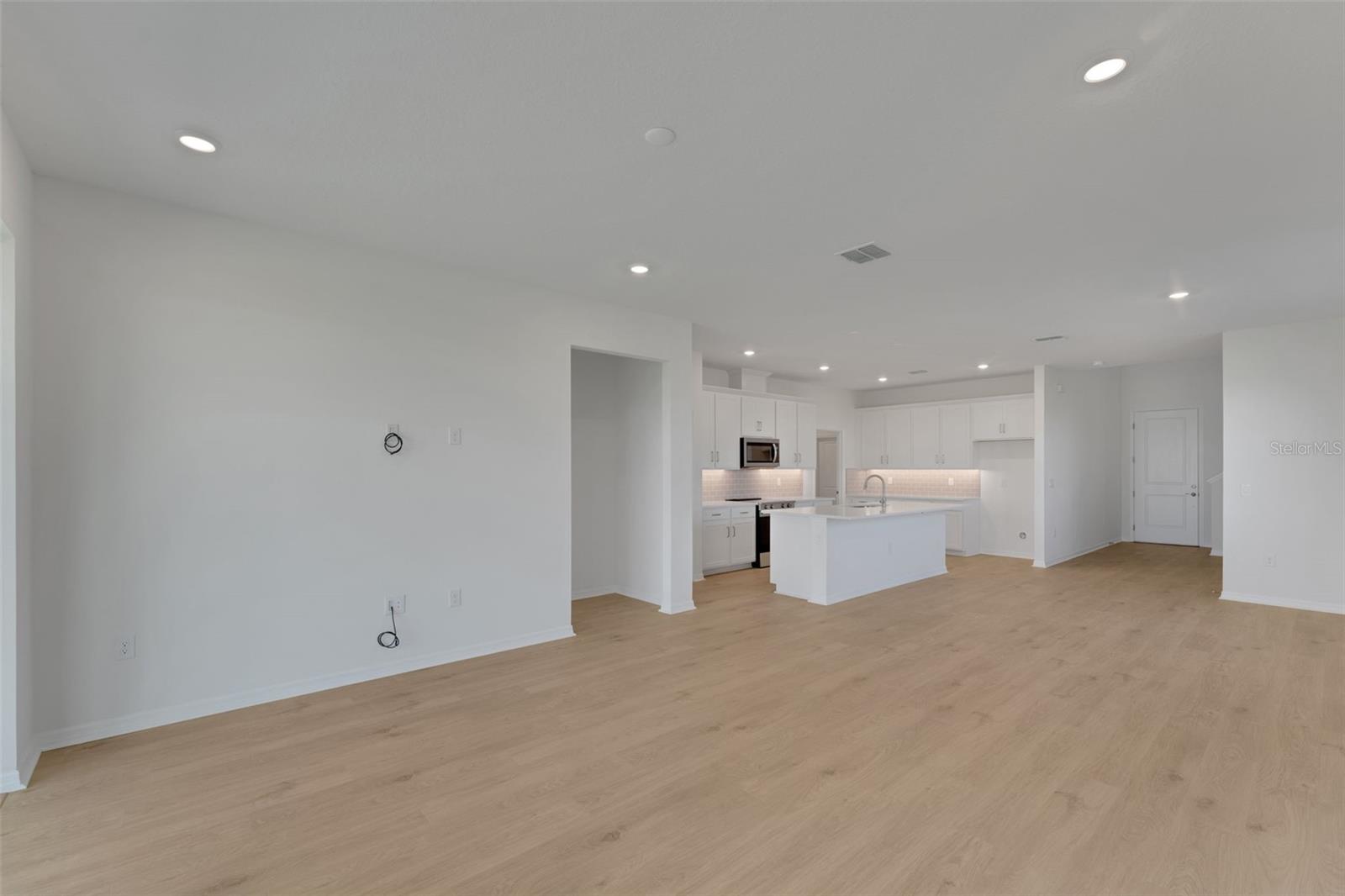 8132 SUNNY POINT TRL — photo 22