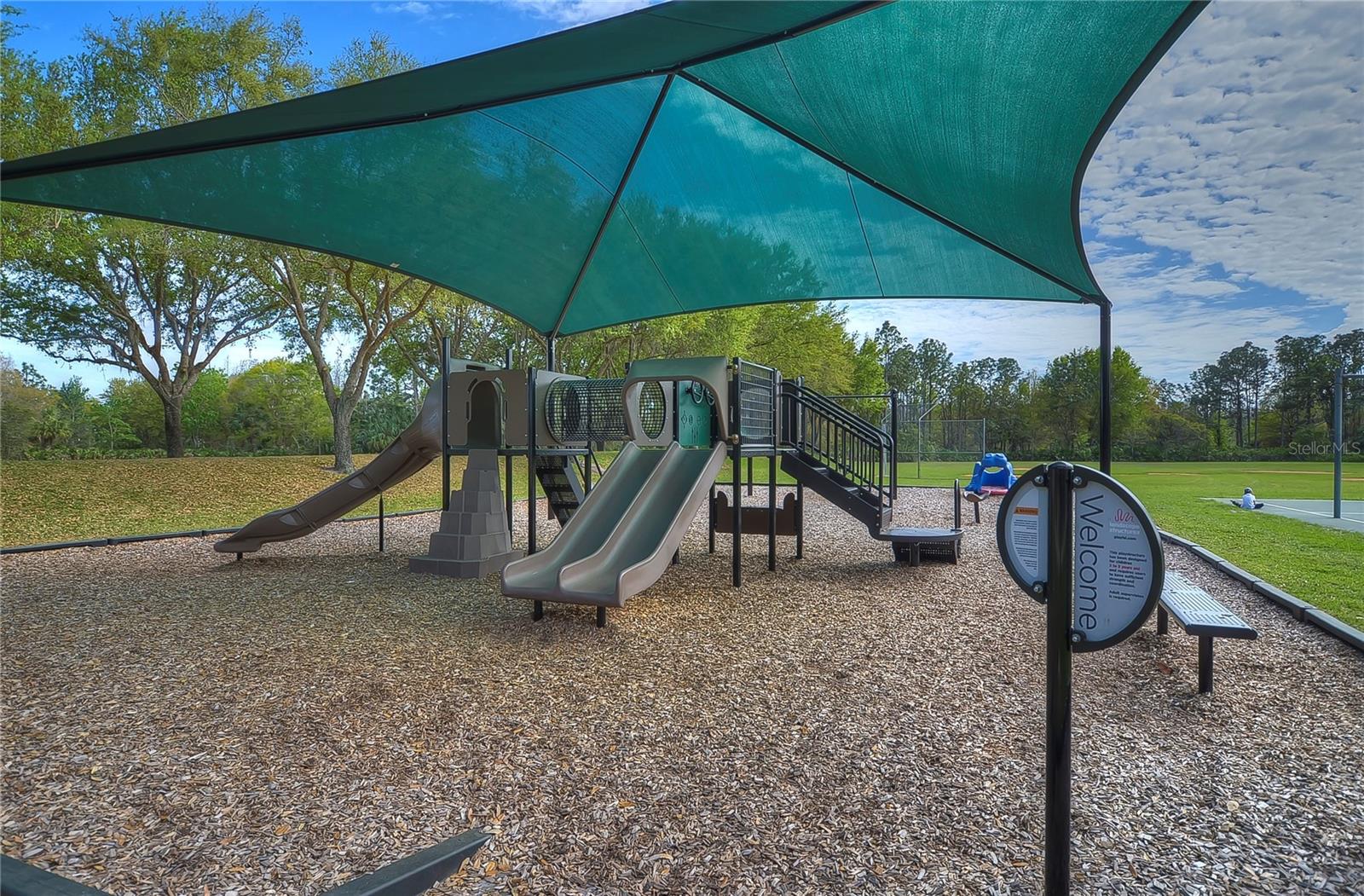 18927 TWINBERRY DR — photo 34