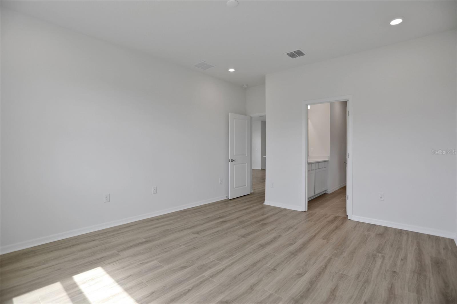7839 GLEN LILY PL — photo 17
