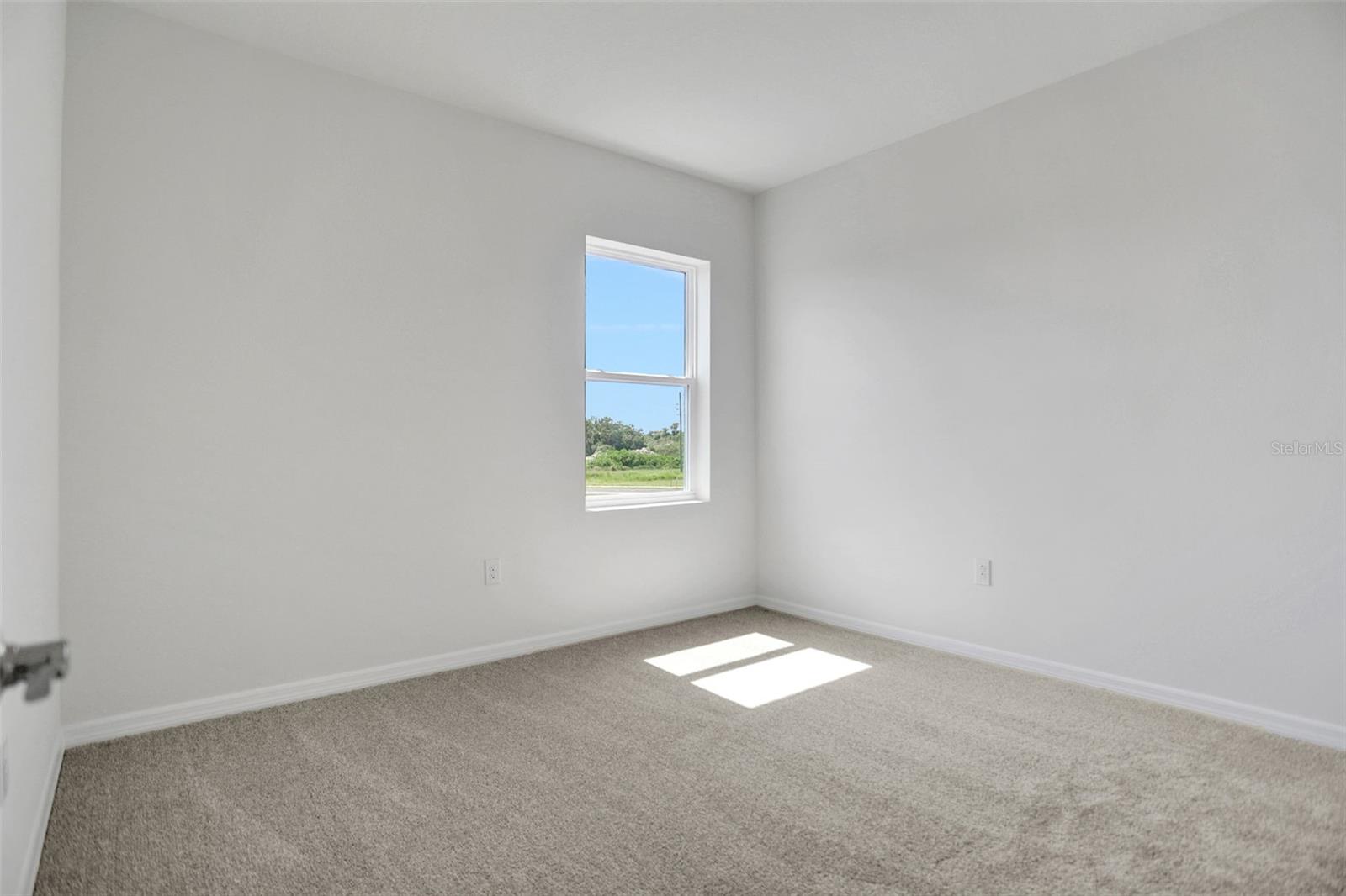 7839 GLEN LILY PL — photo 35