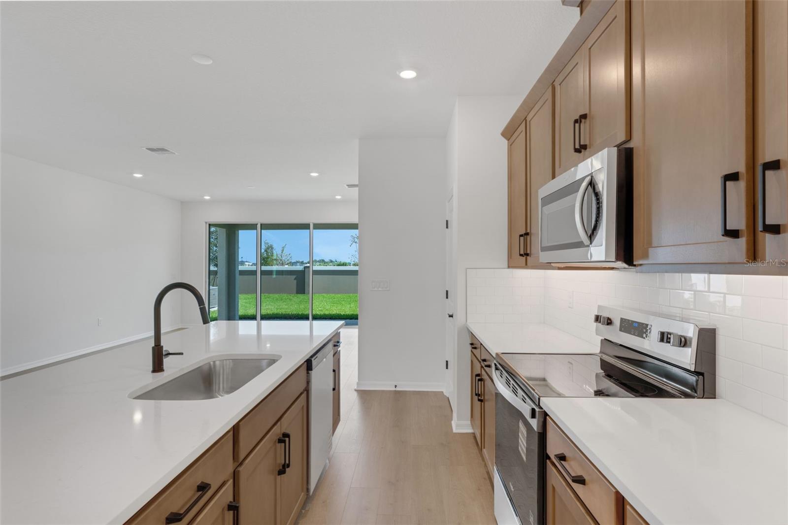 8120 SUNNY POINT TRL — photo 19