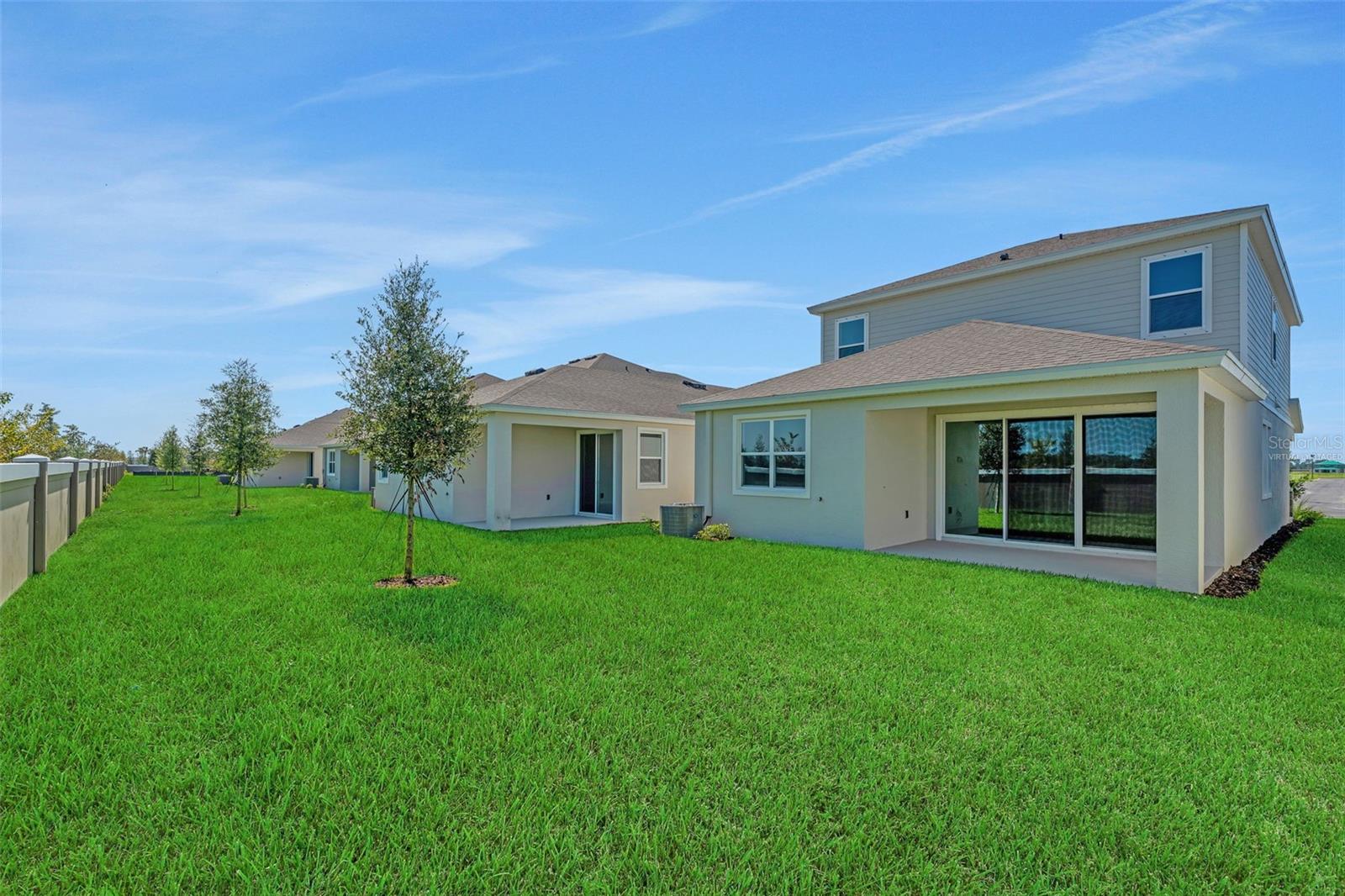 8120 SUNNY POINT TRL — photo 4