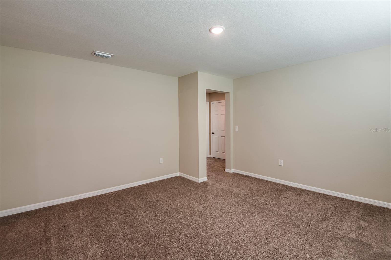 36602 SAGEMOOR DR — photo 13